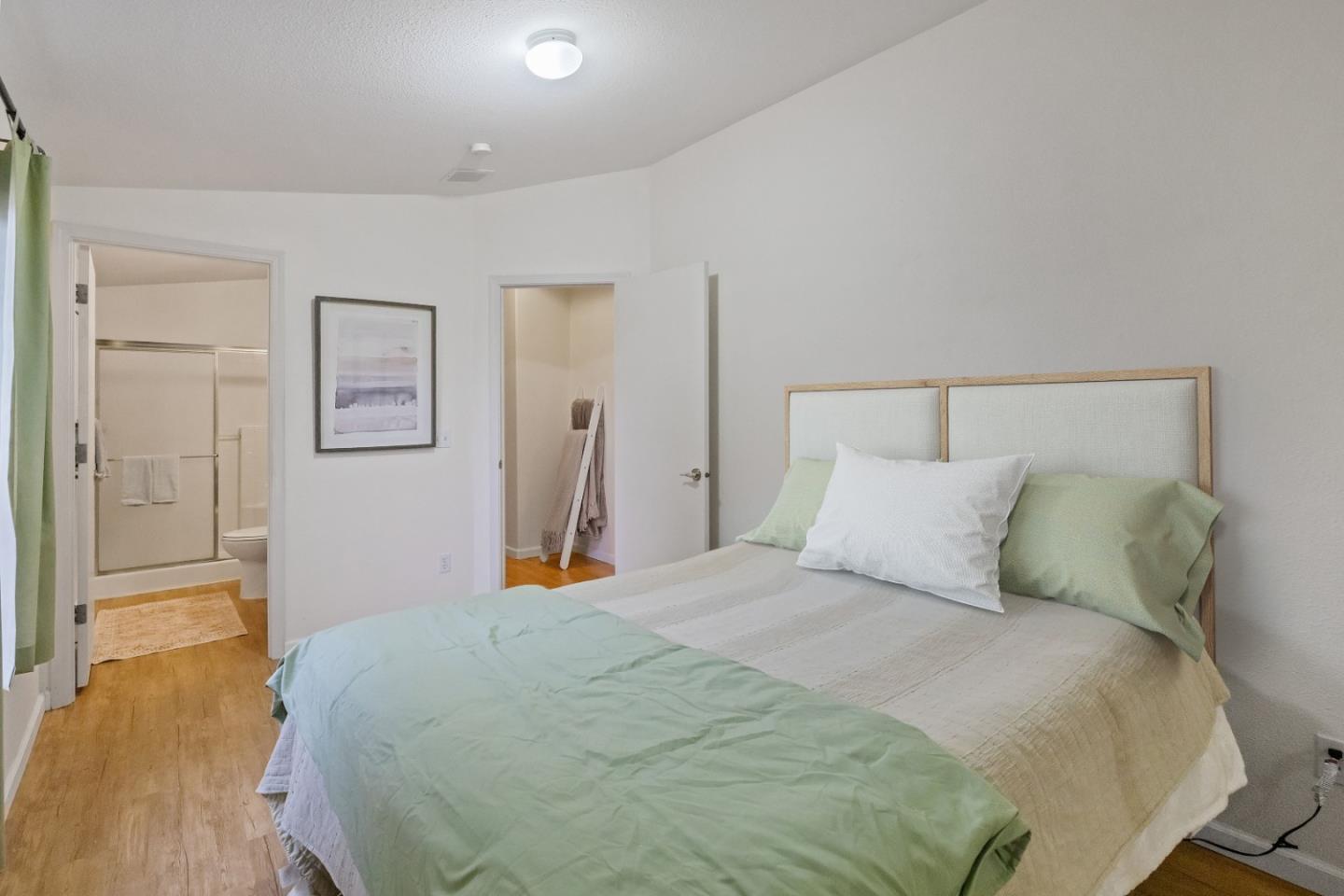 144 Holm Road Unit: 75