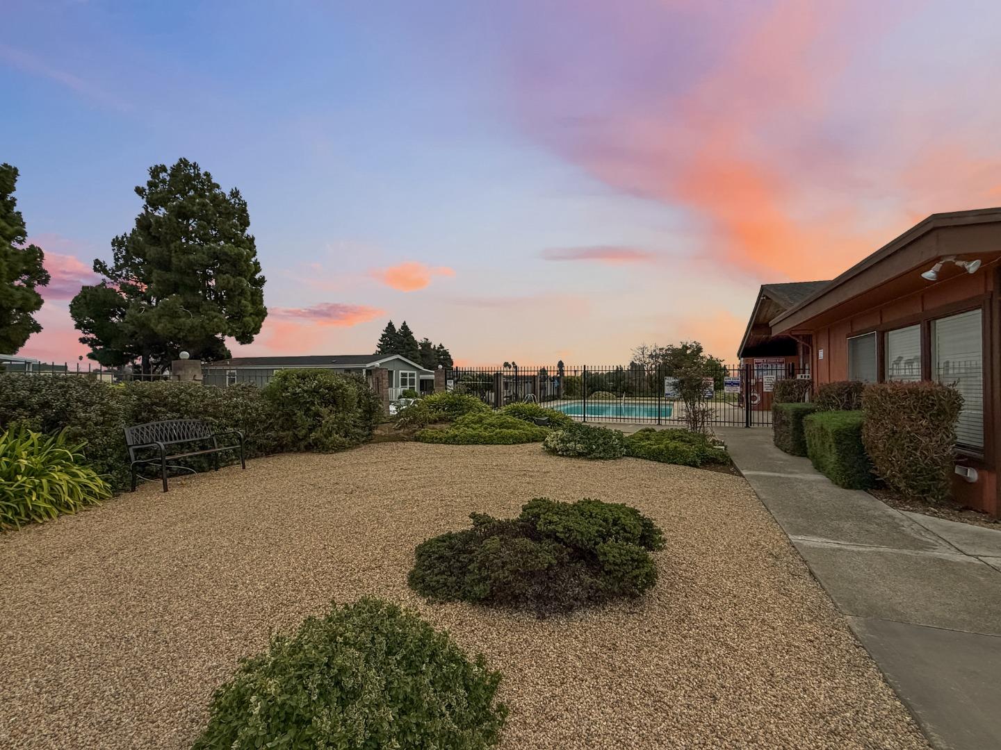 144 Holm Road Unit: 75