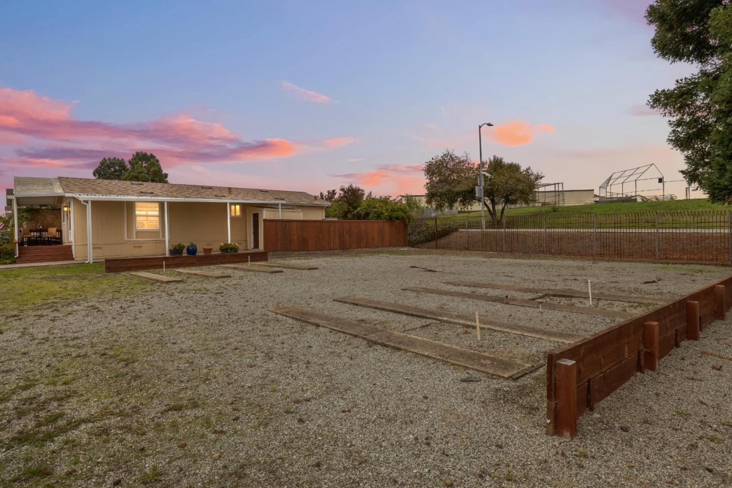 144 Holm Road Unit: 75