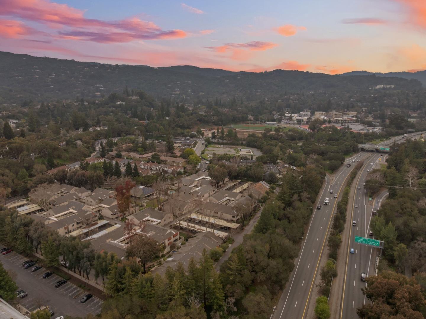 453 Alberto Way D155