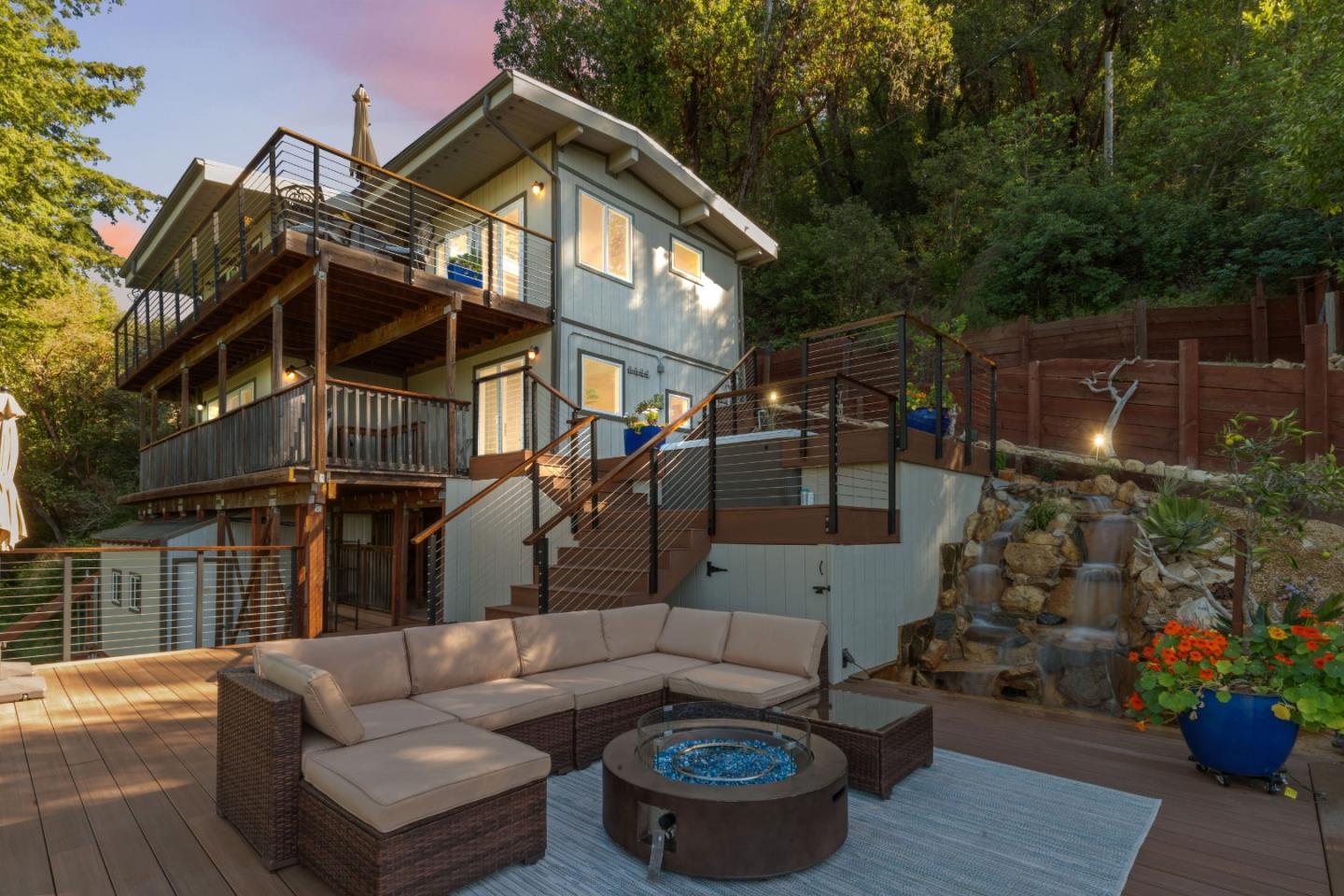 11207 Lake Boulevard