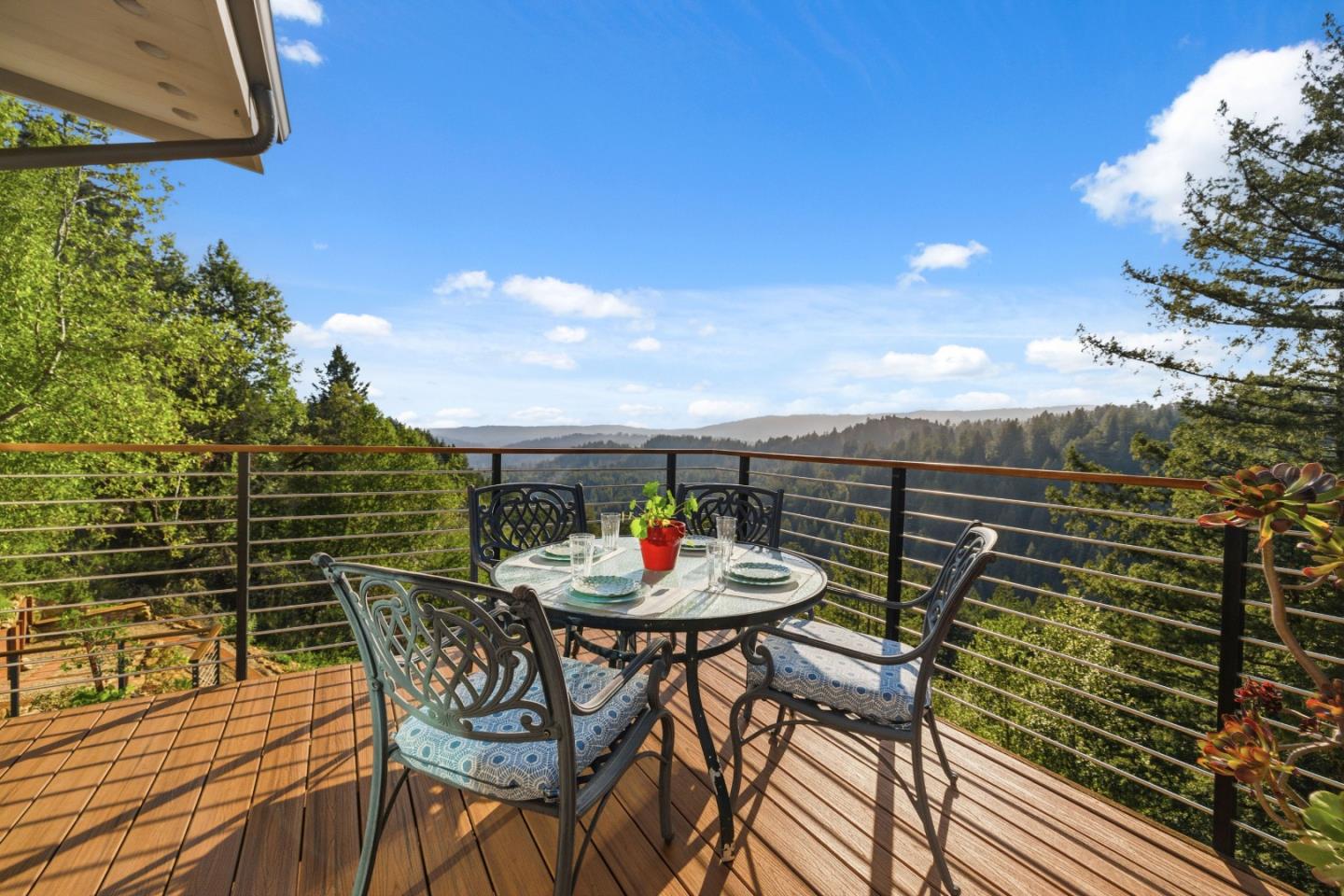 11207 Lake Boulevard