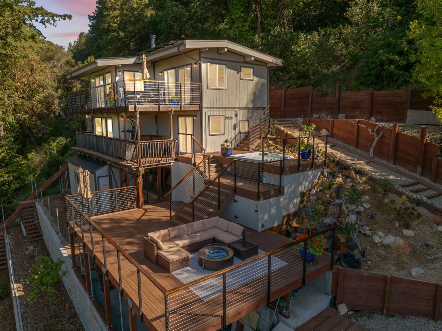 11207 Lake Boulevard