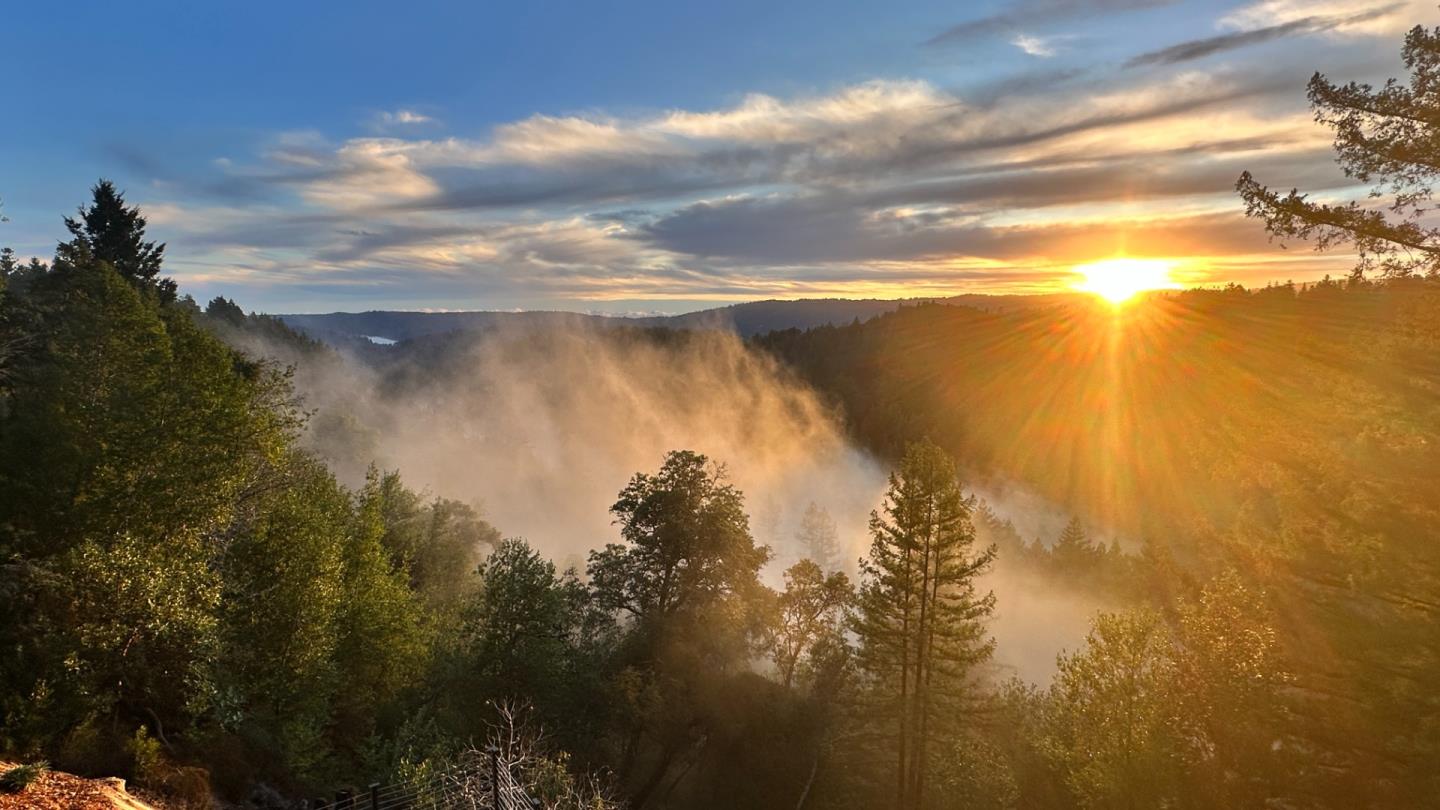 11207 Lake Boulevard