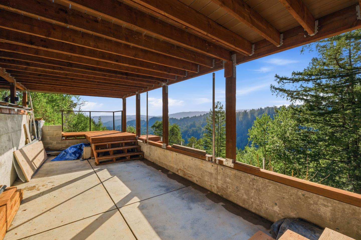 11207 Lake Boulevard