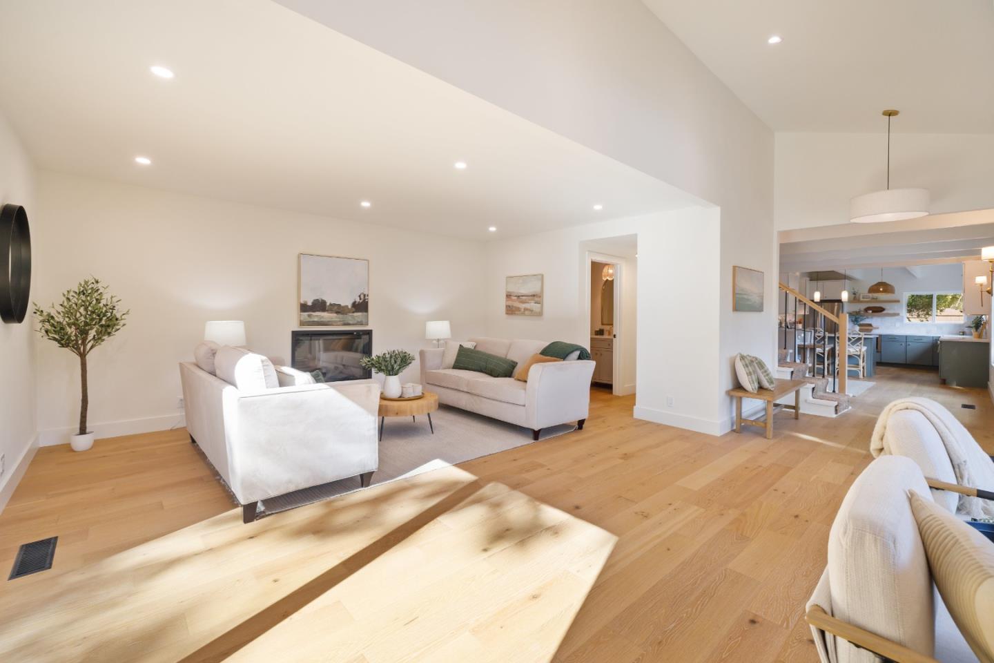 620 Manzanita Avenue