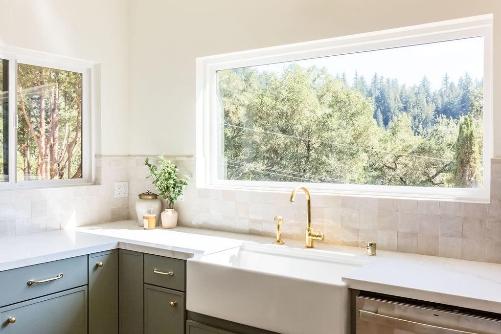 620 Manzanita Avenue