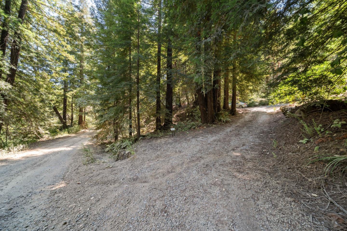 2305 Bear Canyon Road