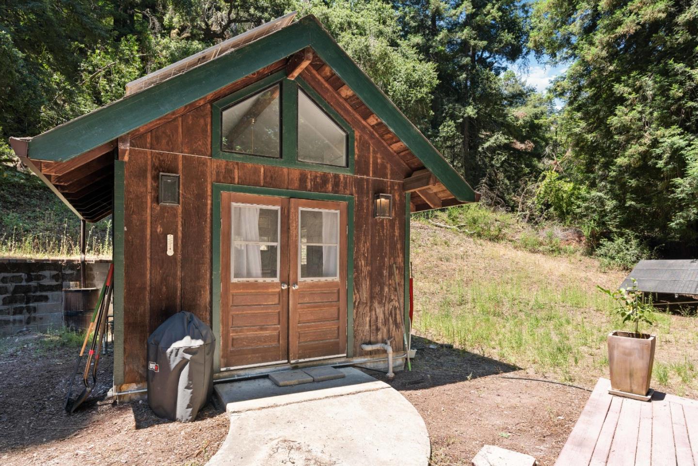 2305 Bear Canyon Road