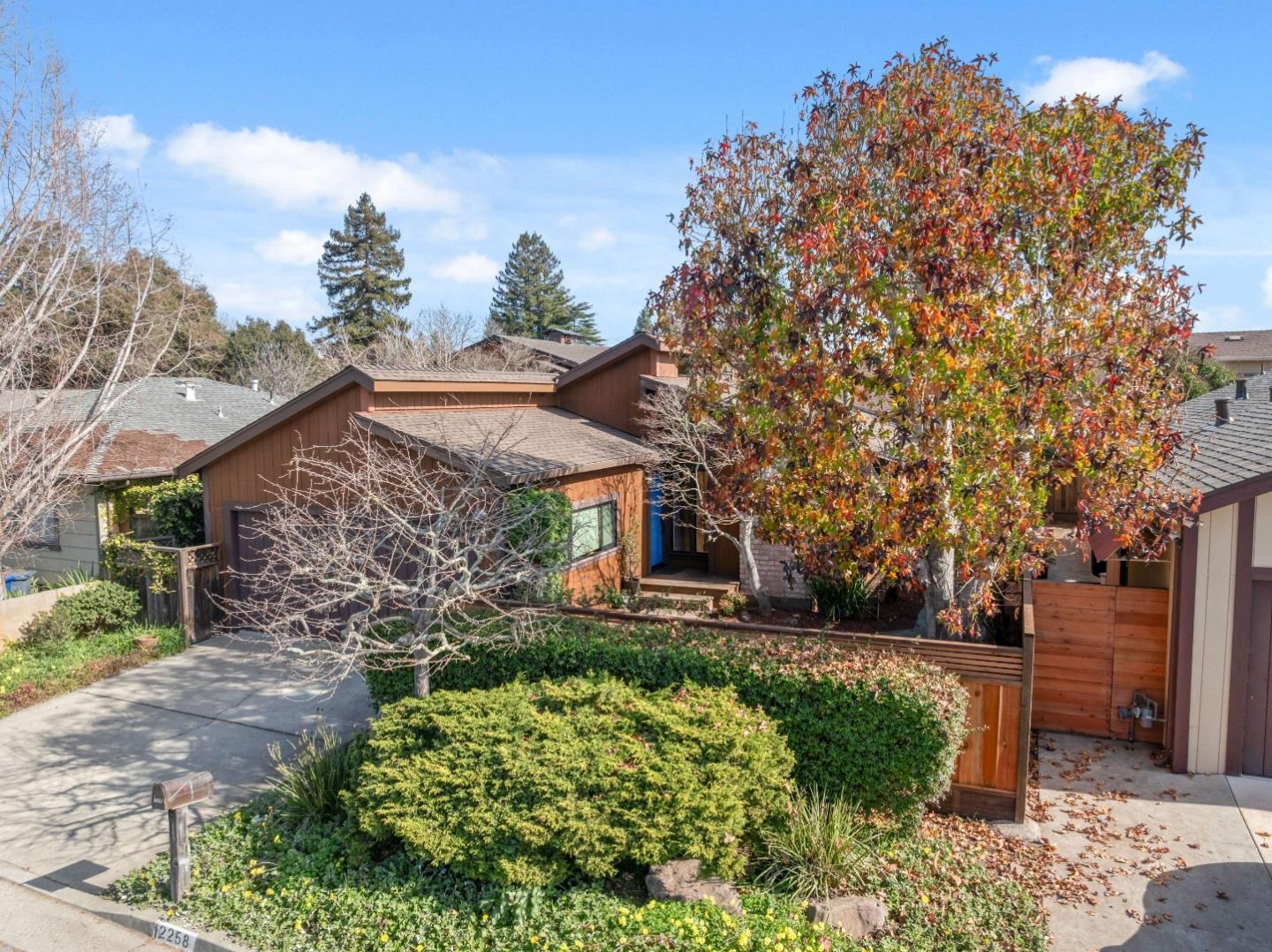 2258 Juan Pablo Lane