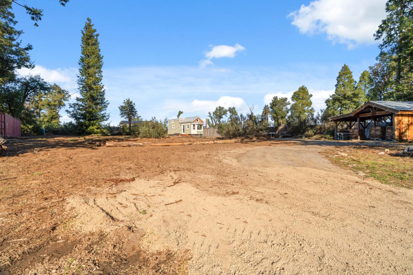 15 Braemoor Drive