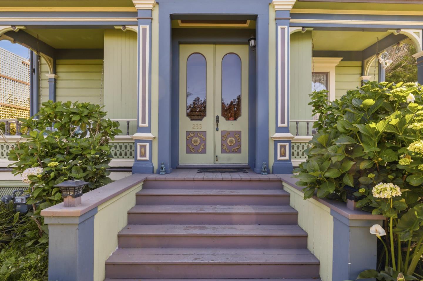 233 Van Ness Avenue