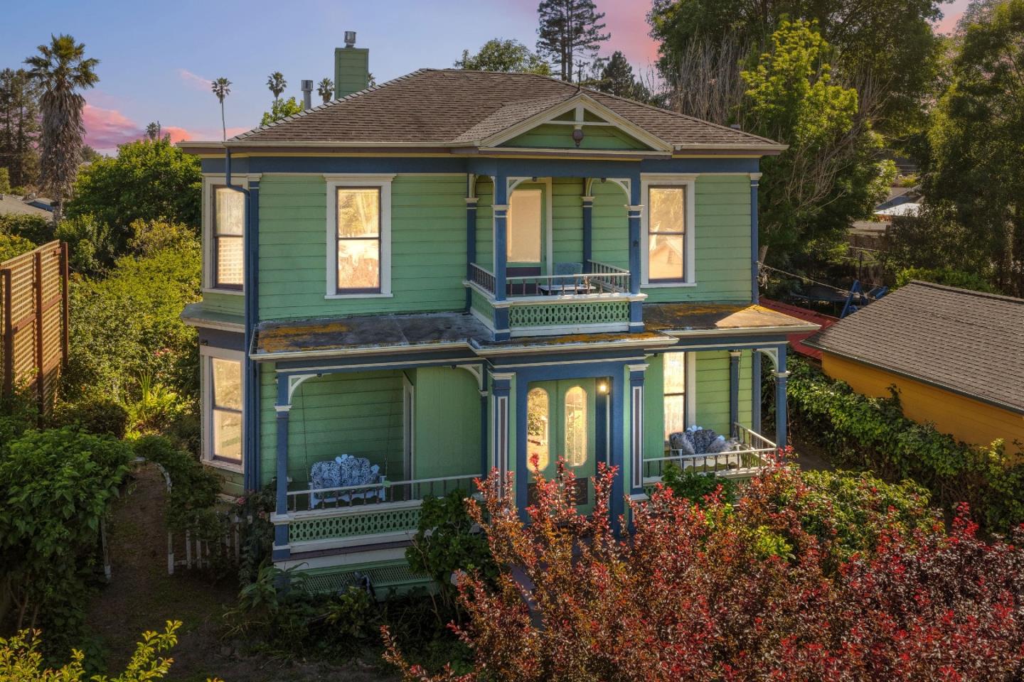233 Van Ness Avenue