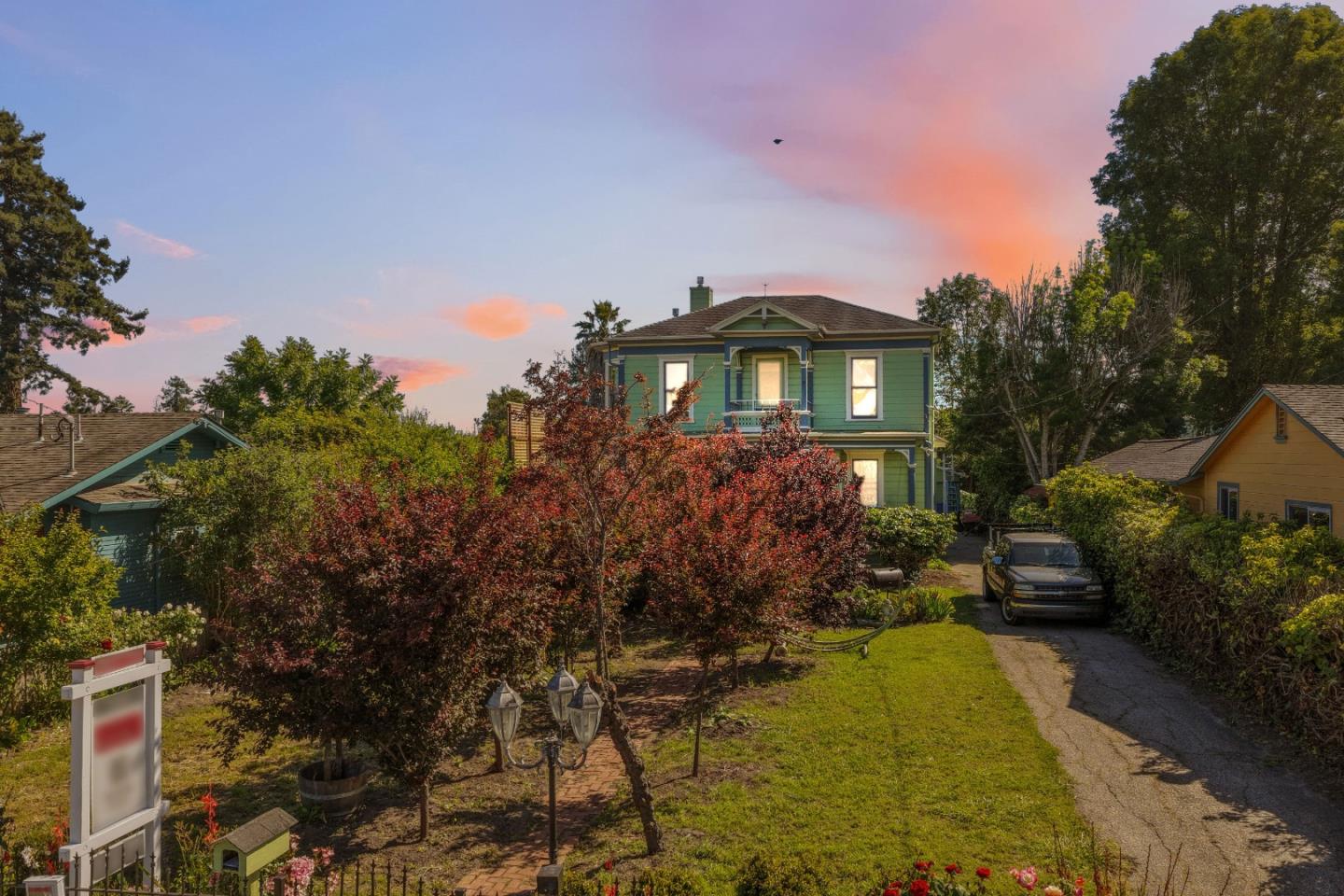 233 Van Ness Avenue