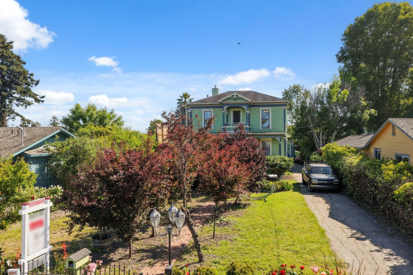 233 Van Ness Avenue