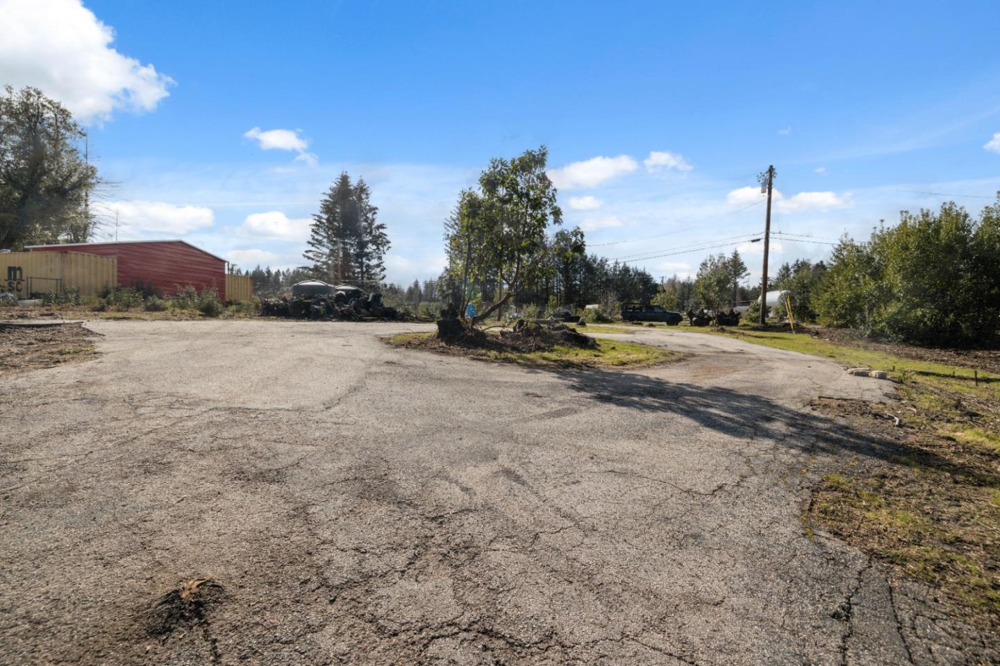 90 Braemoor Drive