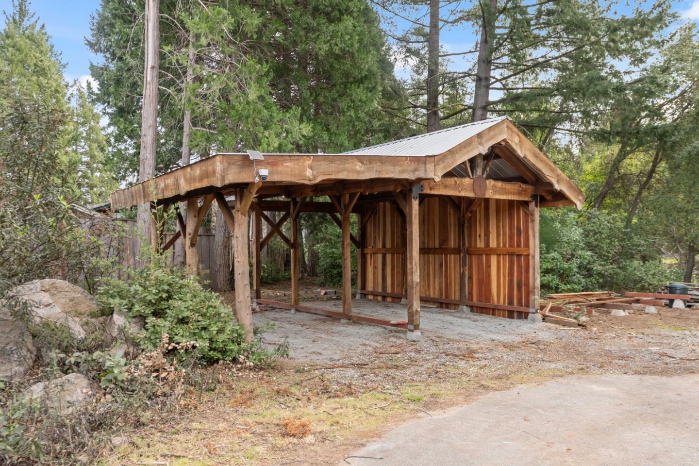 15 Braemoor Drive