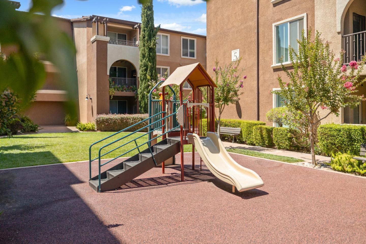 801 South Winchester Boulevard 3206