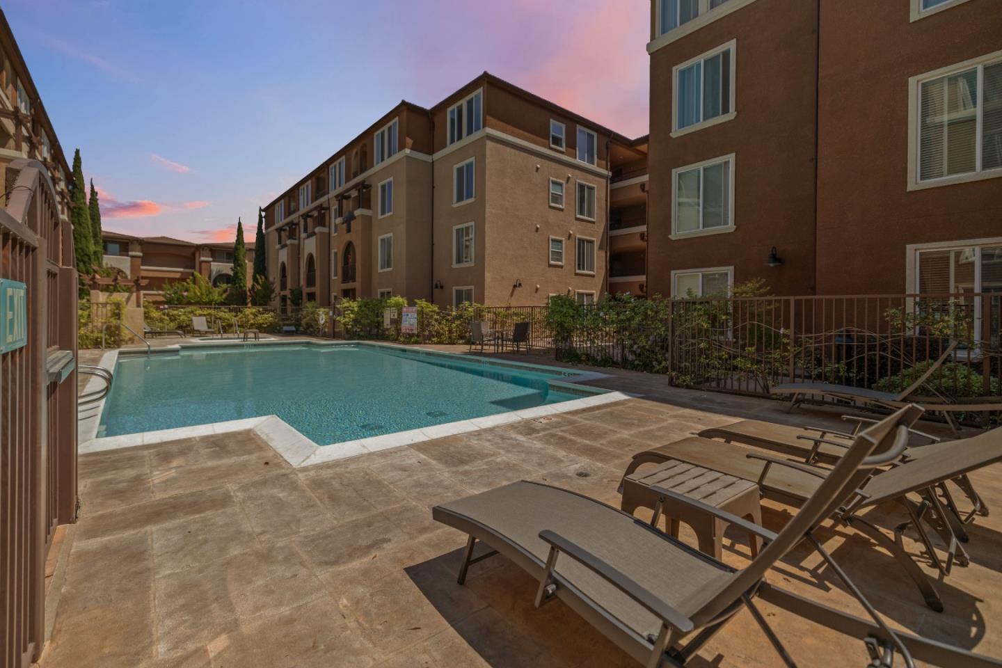 801 South Winchester Boulevard 3206