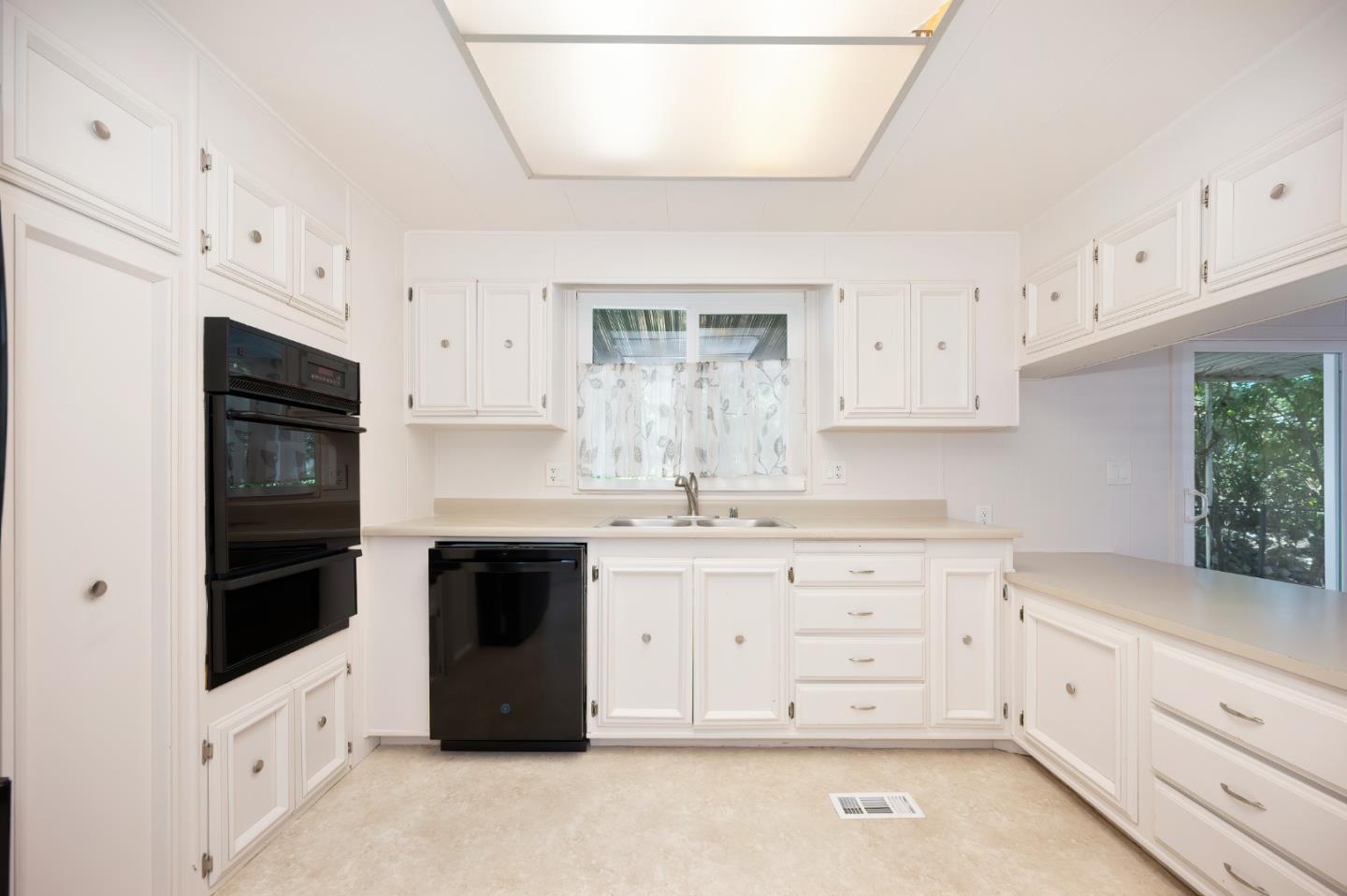 12339 Pepperwood Unit: 12339