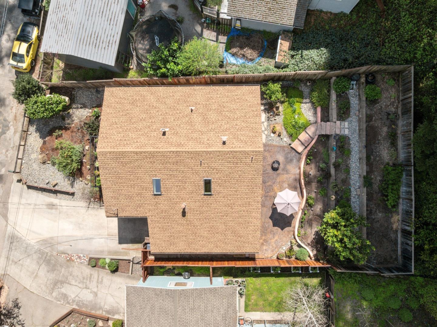 10931 Sequoia Avenue