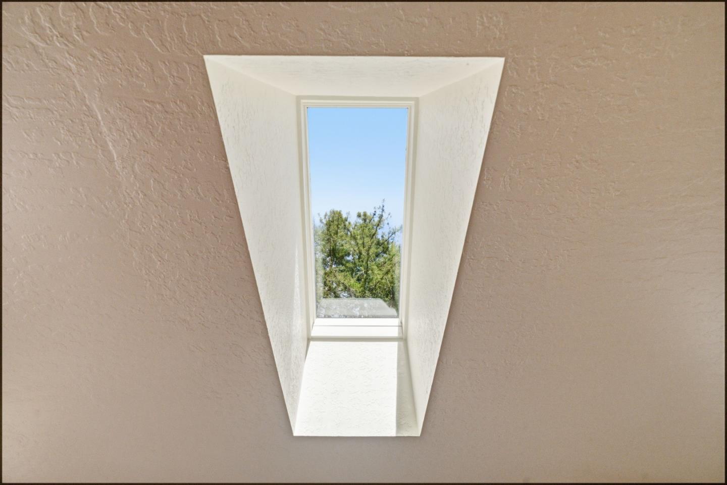 10931 Sequoia Avenue