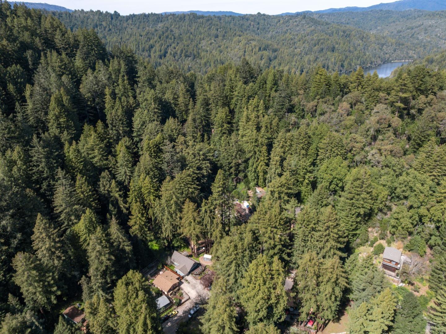 10931 Sequoia Avenue