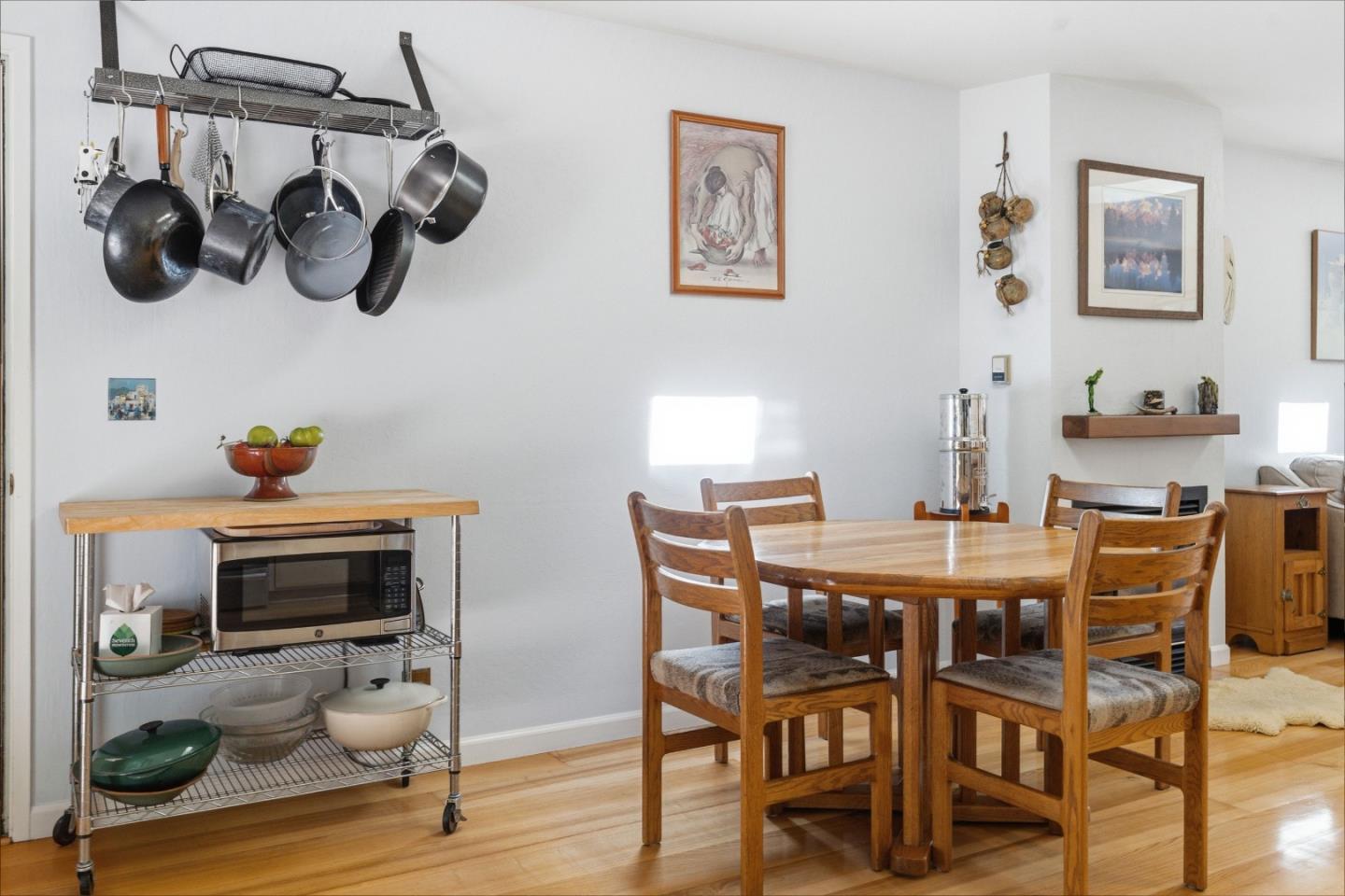 10931 Sequoia Avenue