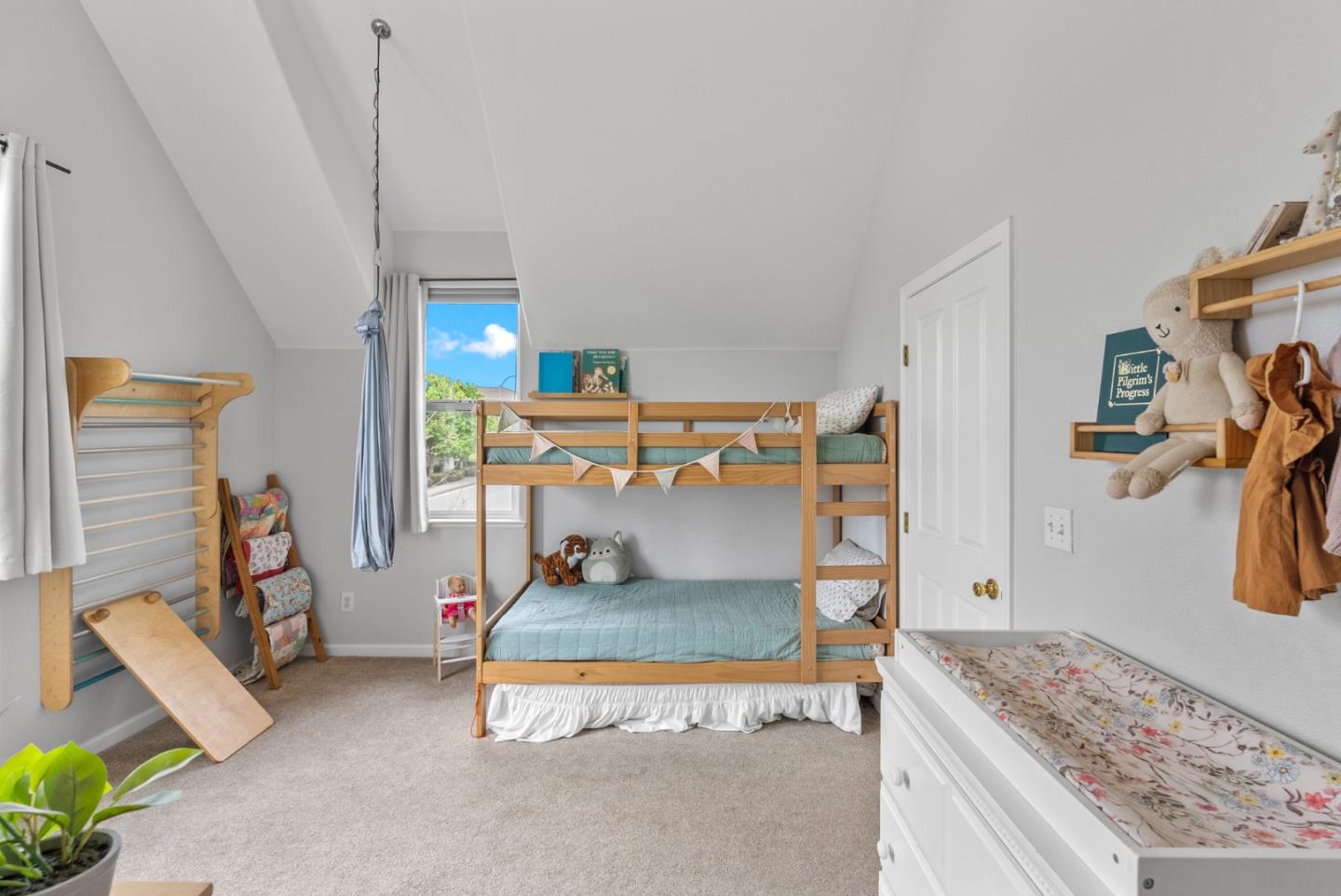 4 Holly Drive C