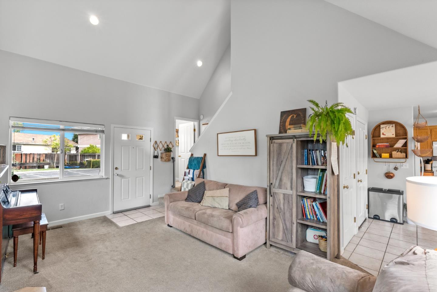 4 Holly Drive C