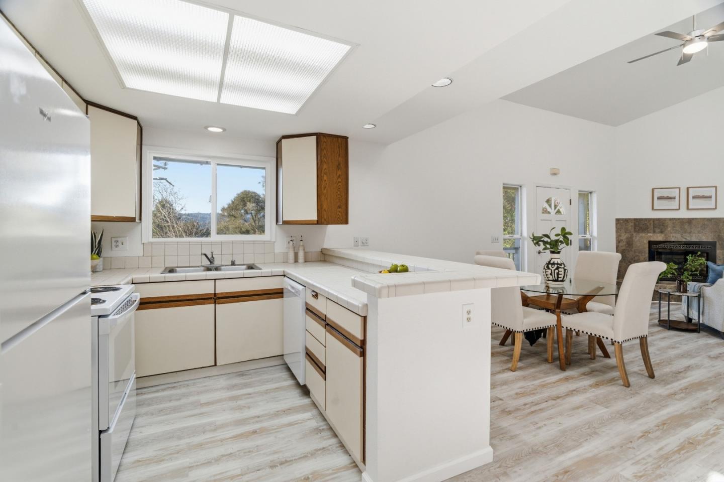 740 Loma Prieta Drive