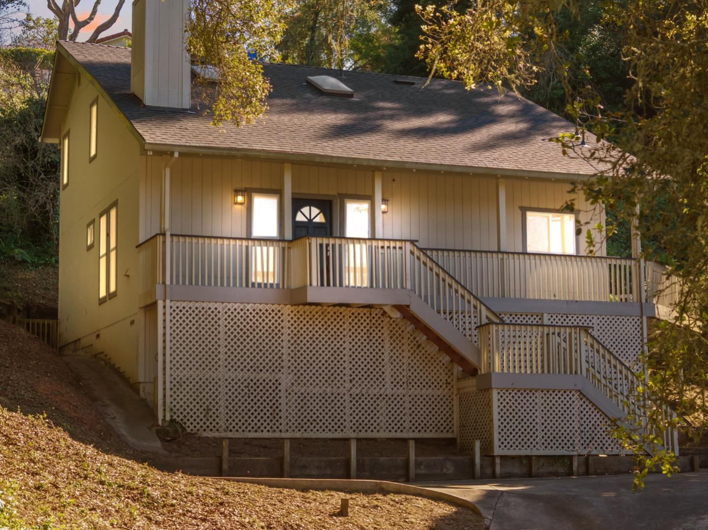 740 Loma Prieta Drive