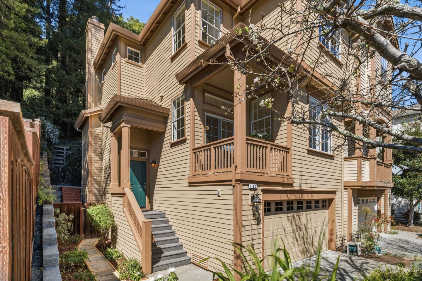 101 Woodhill Drive