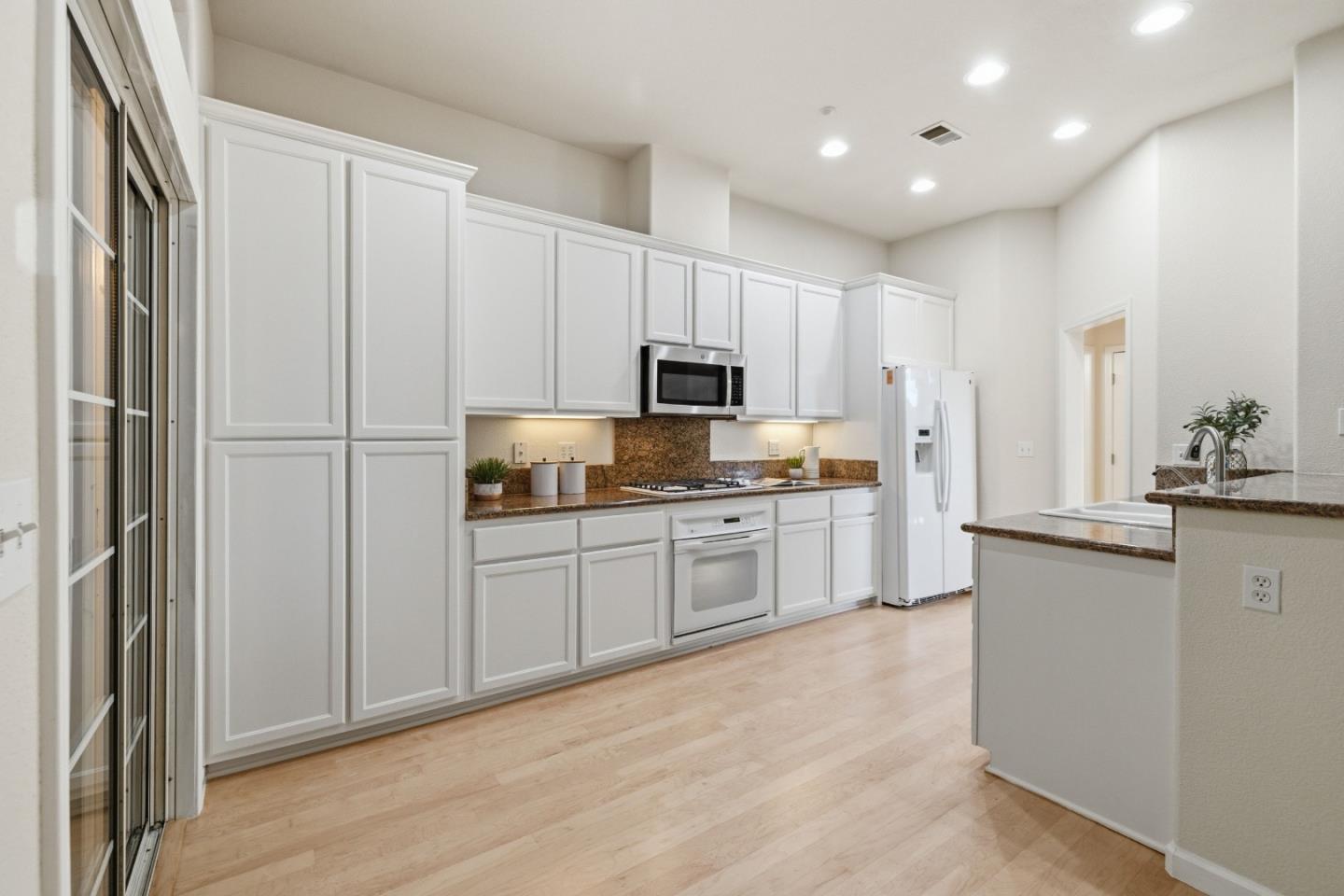 101 Woodhill Drive