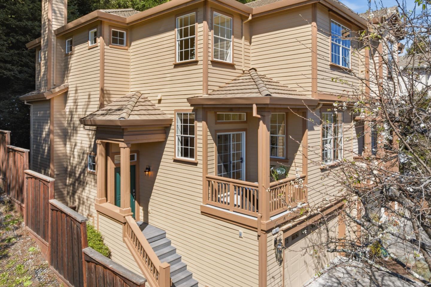 101 Woodhill Drive