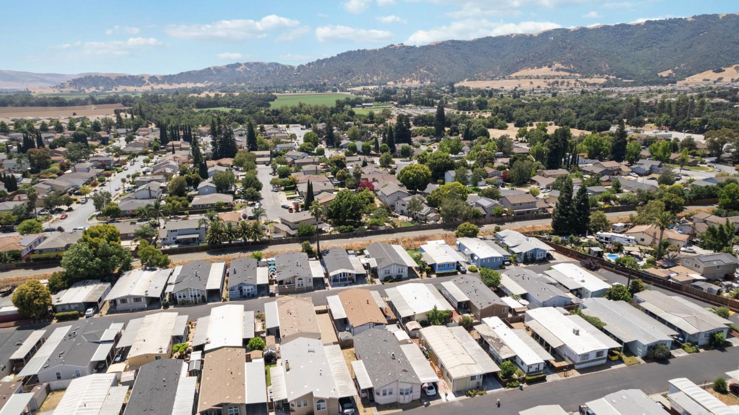 500 West 10th Street Unit: 79