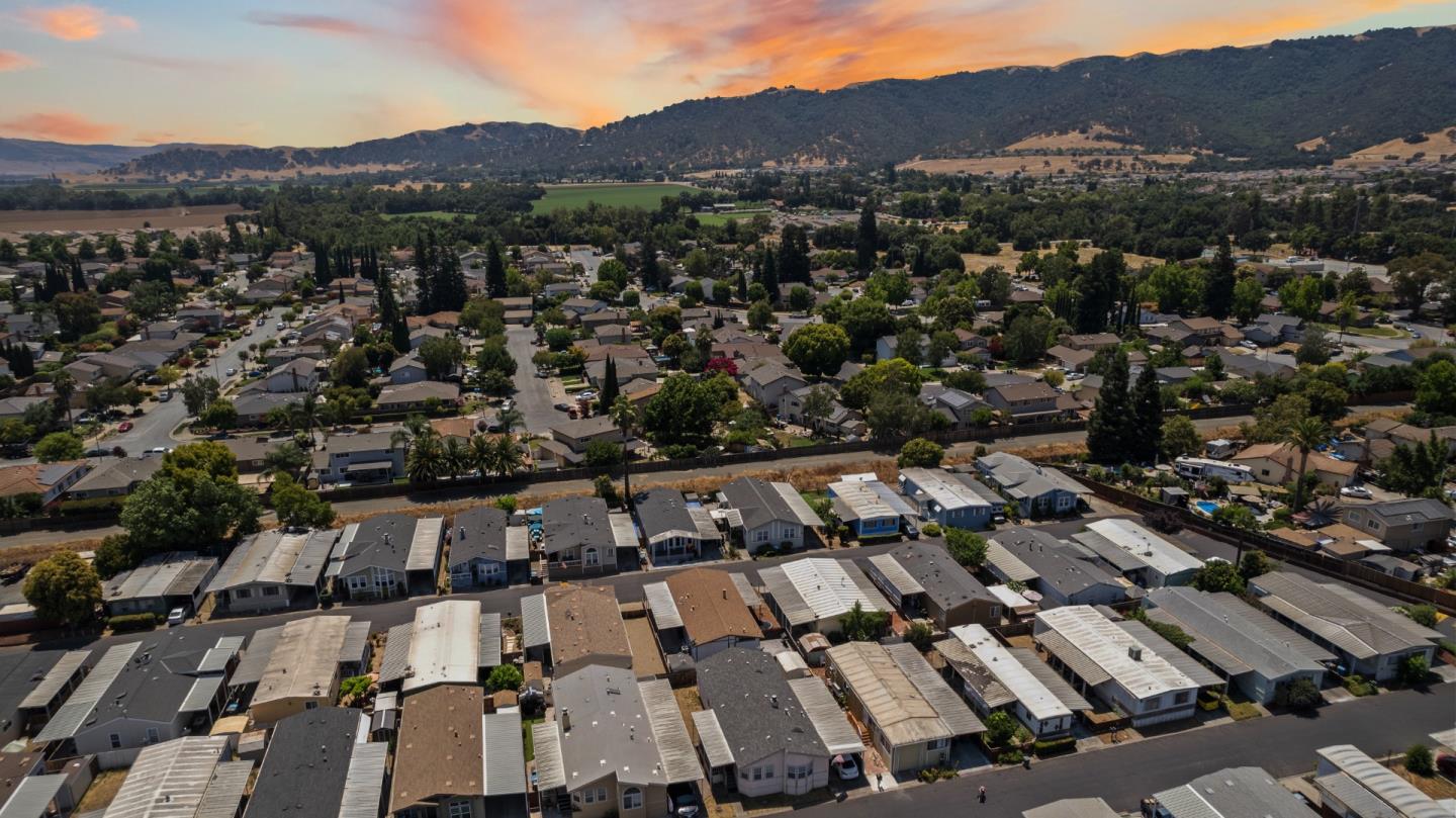 500 West 10th Street Unit: 79