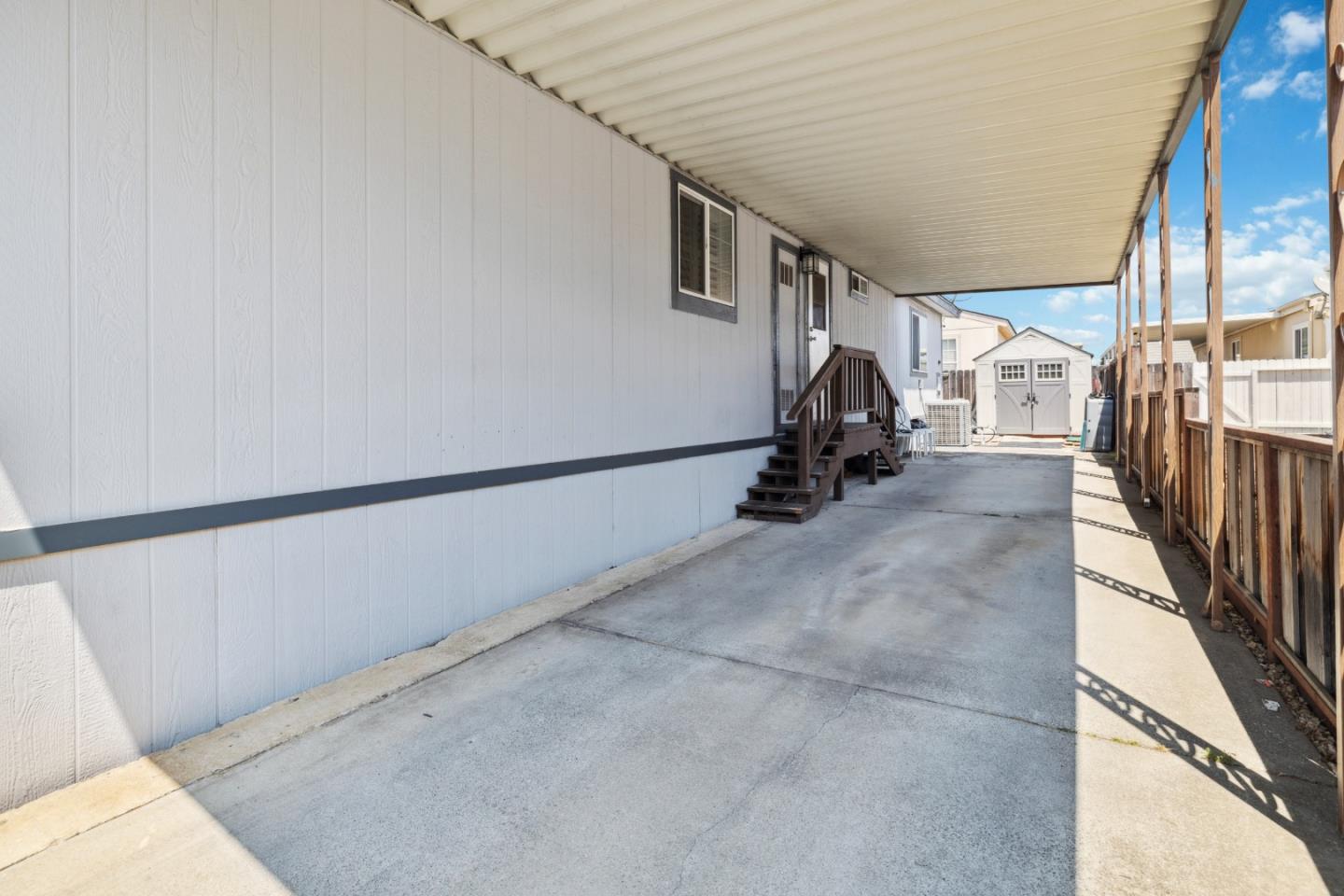 500 West 10th Street Unit: 79