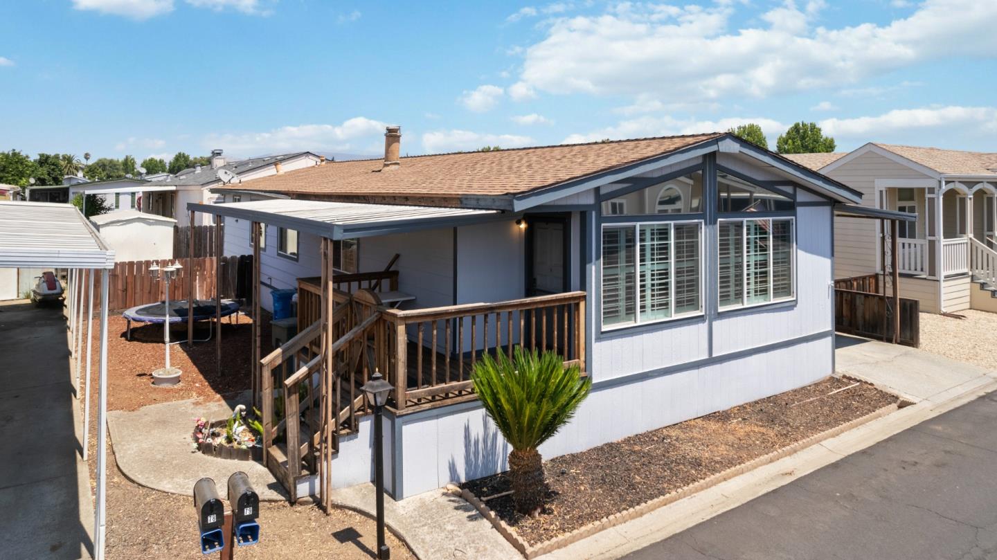 500 West 10th Street Unit: 79