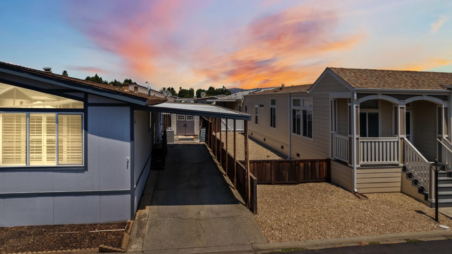 500 West 10th Street Unit: 79