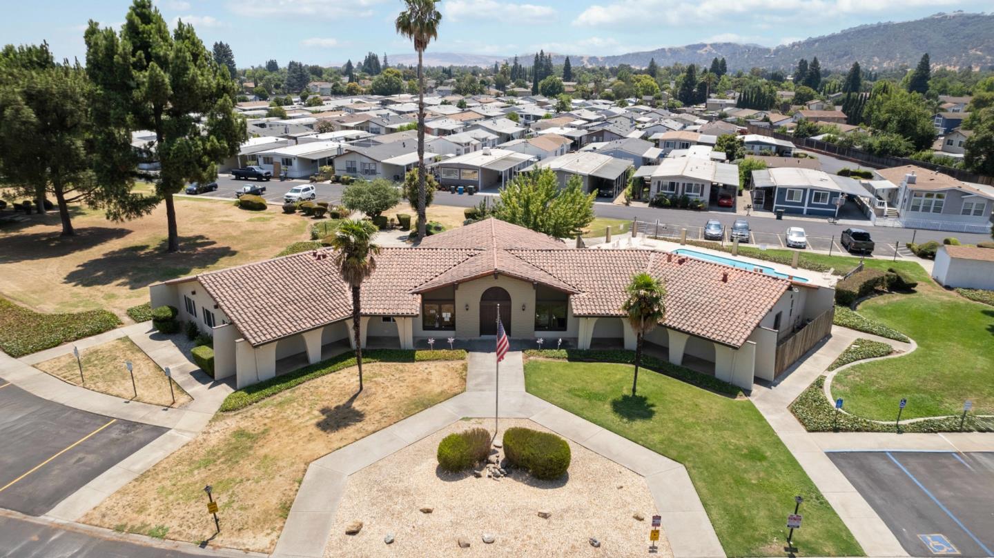 500 West 10th Street Unit: 79