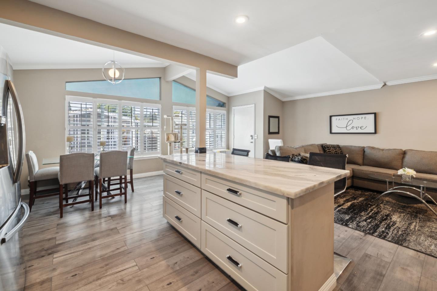 500 West 10th Street Unit: 79