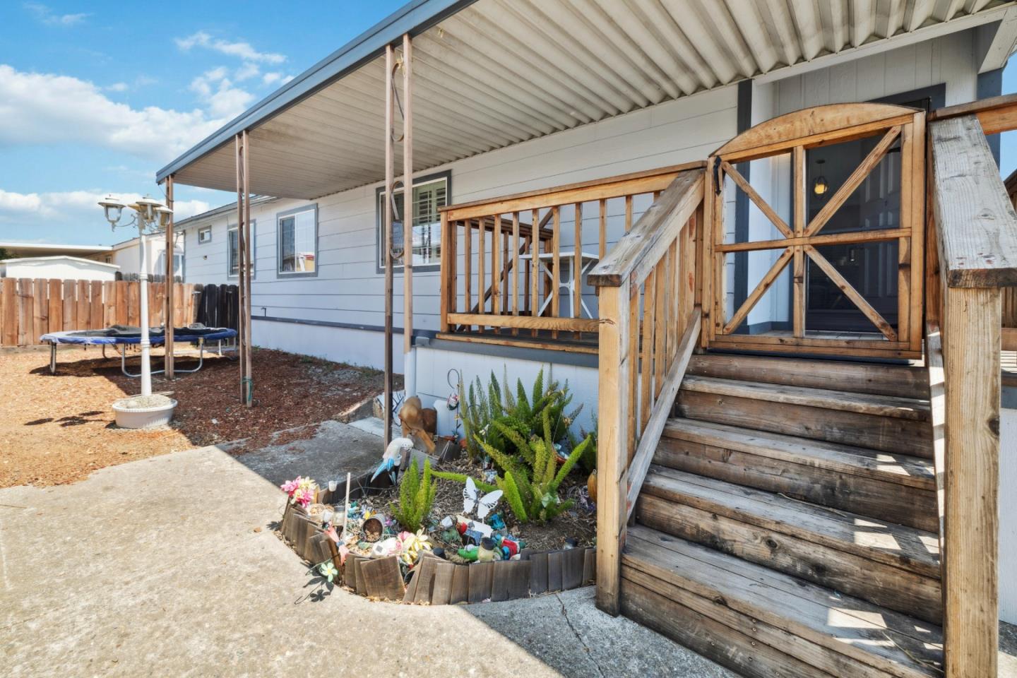 500 West 10th Street Unit: 79