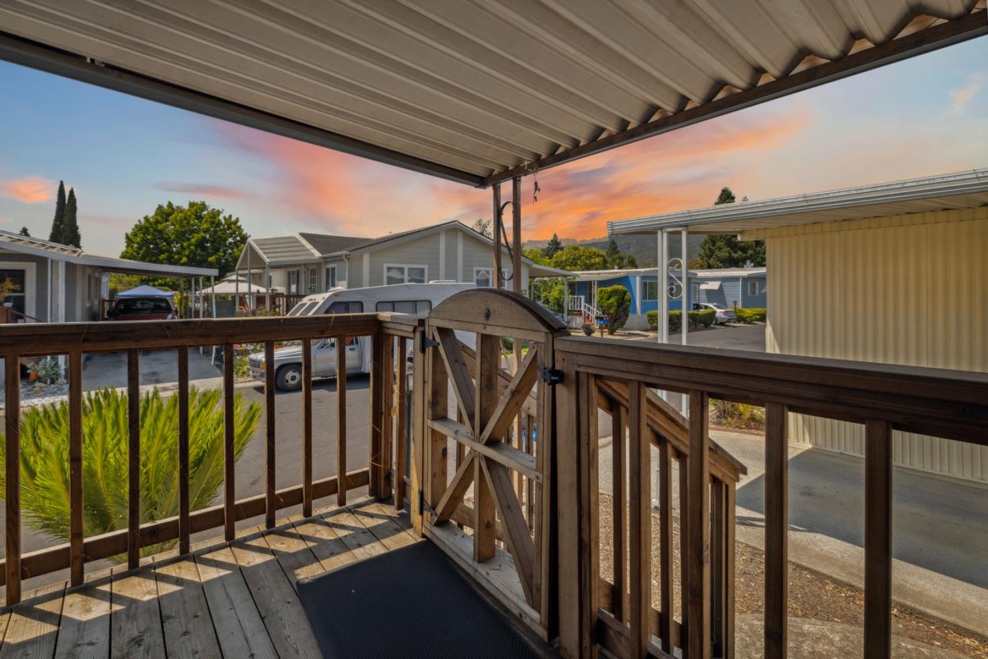 500 West 10th Street Unit: 79