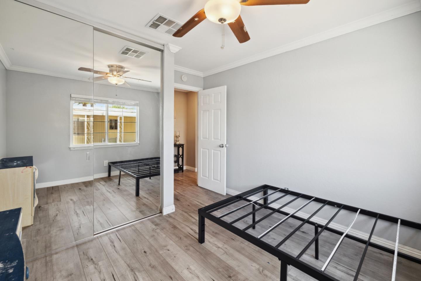 500 West 10th Street Unit: 79