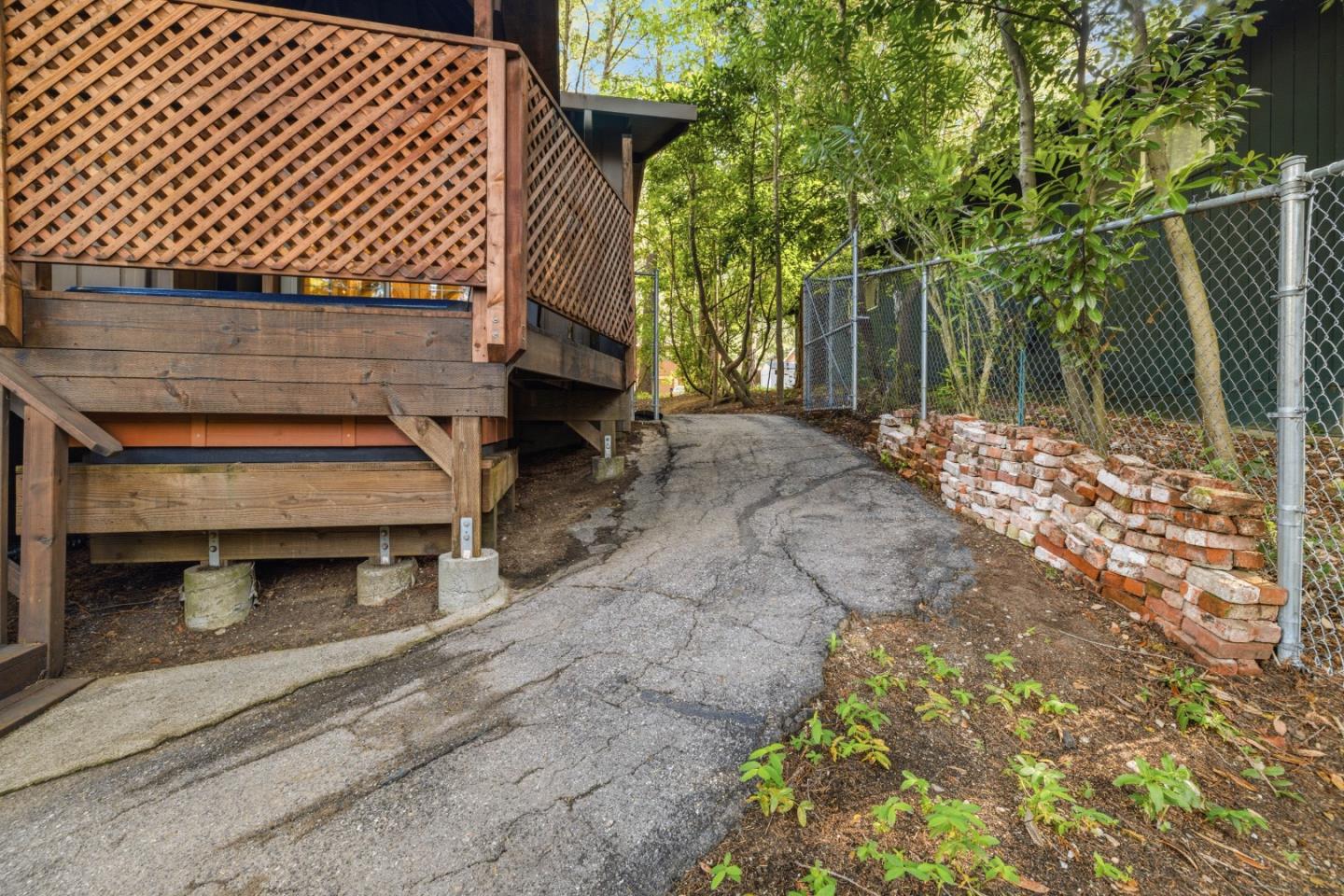 220 Lake Drive