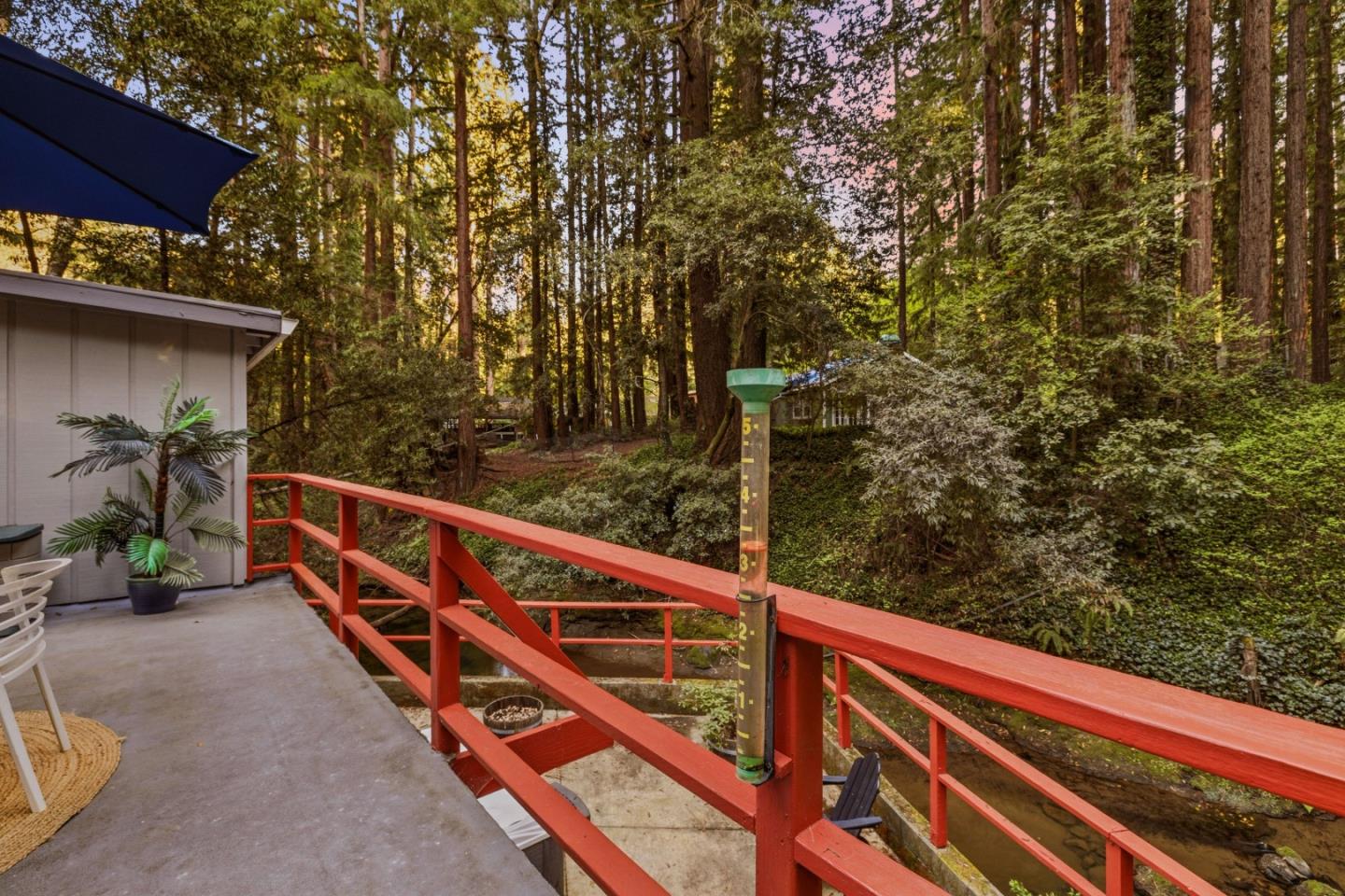 495 Primavera Road