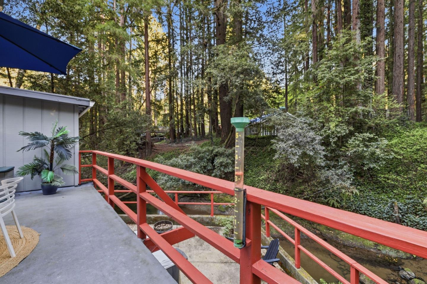 495 Primavera Road
