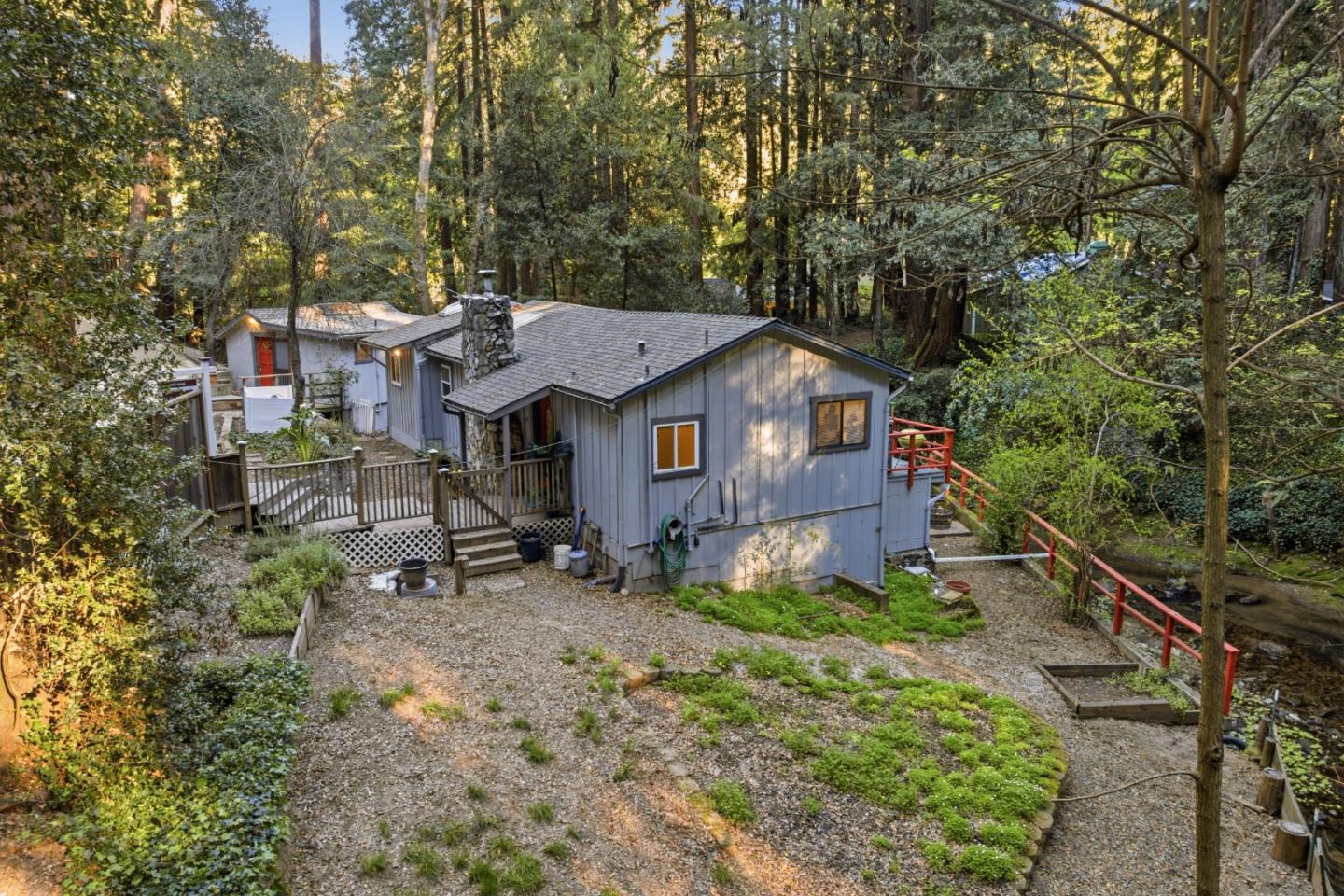 495 Primavera Road