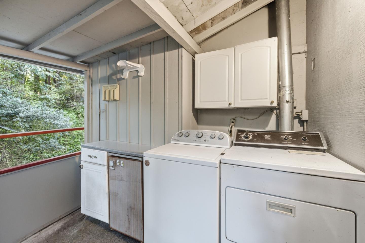 495 Primavera Road
